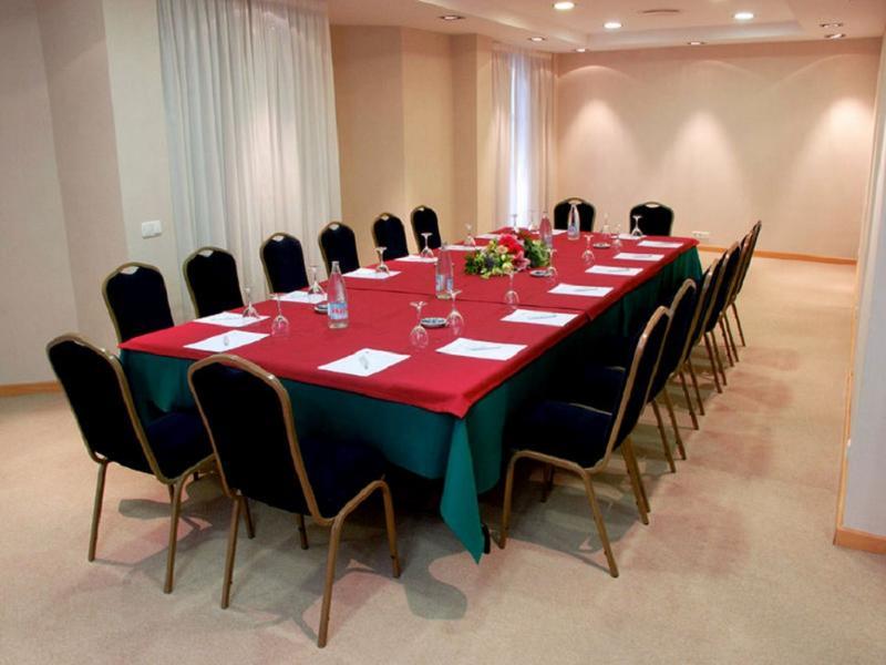 Exe Tartessos Hotel Huelva Buitenkant foto